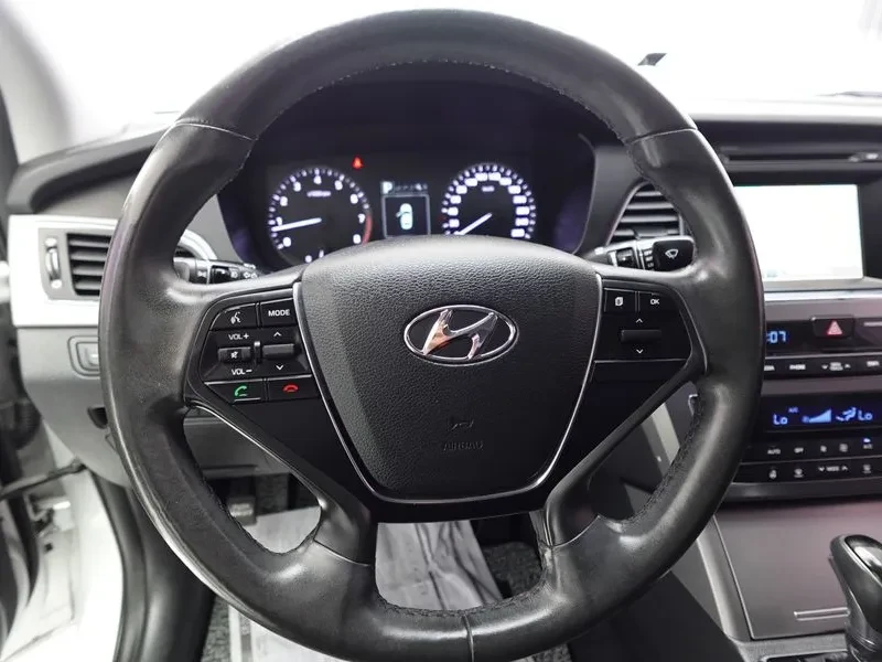 Hyundai Sonata LPG PREMIUM, снимка 17 - Автомобили и джипове - 55726837