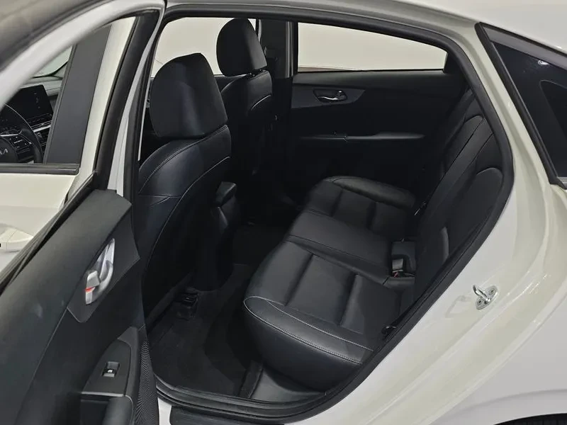 Kia K3 1.6I TRENDY | Mobile.bg � ����������� 12