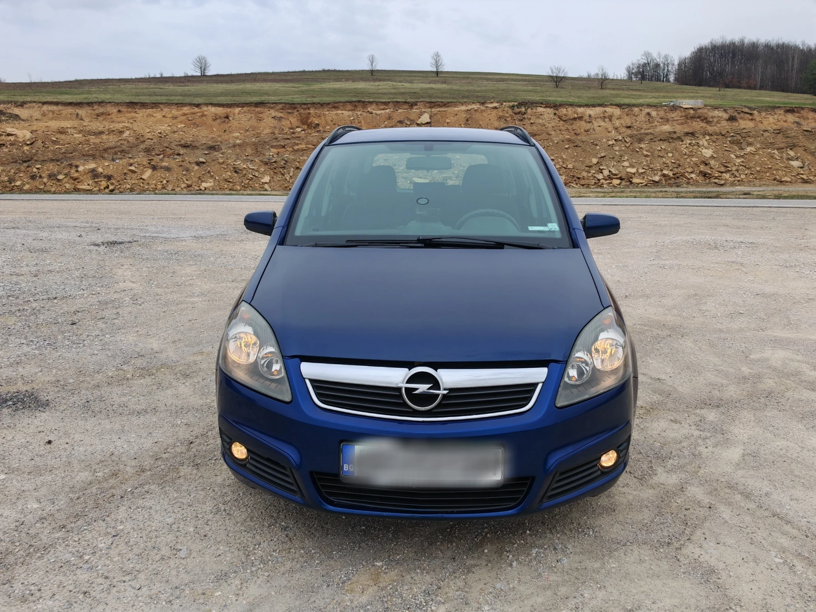 Opel Zafira 1.9 CDTI, снимка 1