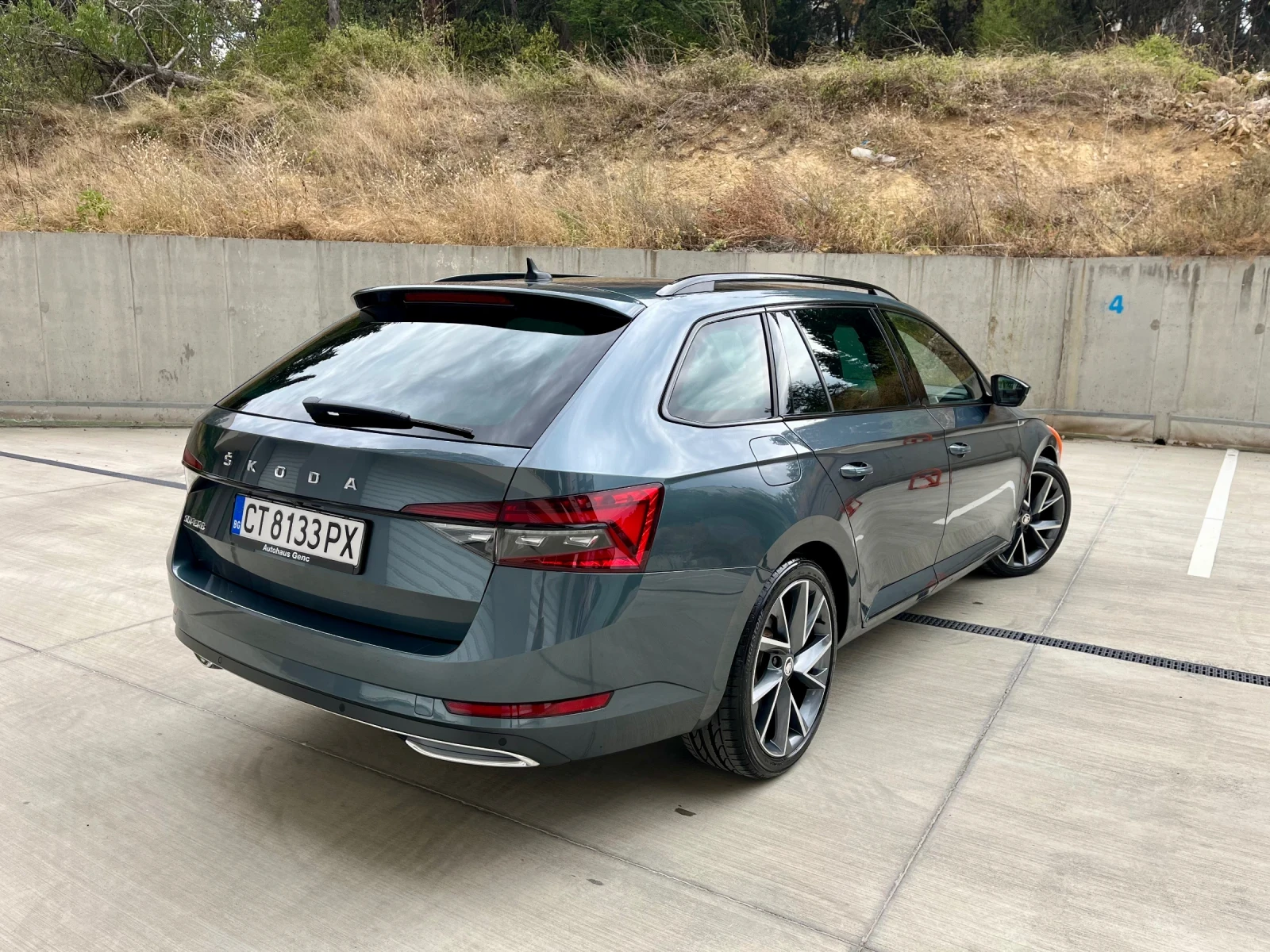 Skoda Superb SportLine  - изображение 5