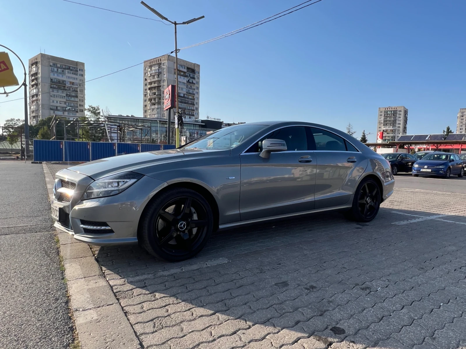 Mercedes-Benz CLS 500 4.7 Bi-Turbo 4-matic - изображение 6