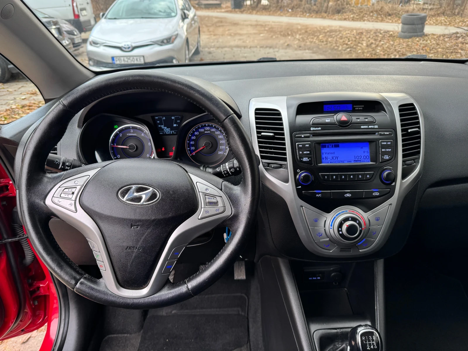 Hyundai Ix20 1.6crdi Кам.6-ск.2ключа.116кс.ПарктроникАвтопилот. - изображение 9