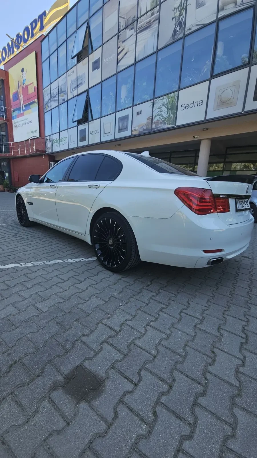 BMW 740 740i l6 bi-turbo 2012 - изображение 4