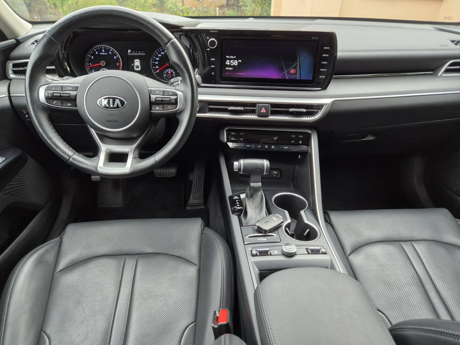 Kia K5 | Mobile.bg   14