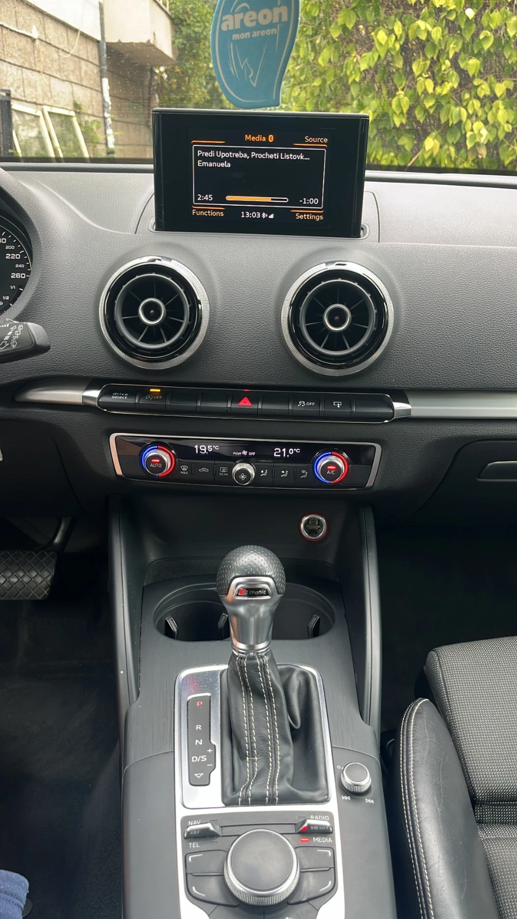 Audi A3 2.0tdi S-line - изображение 9