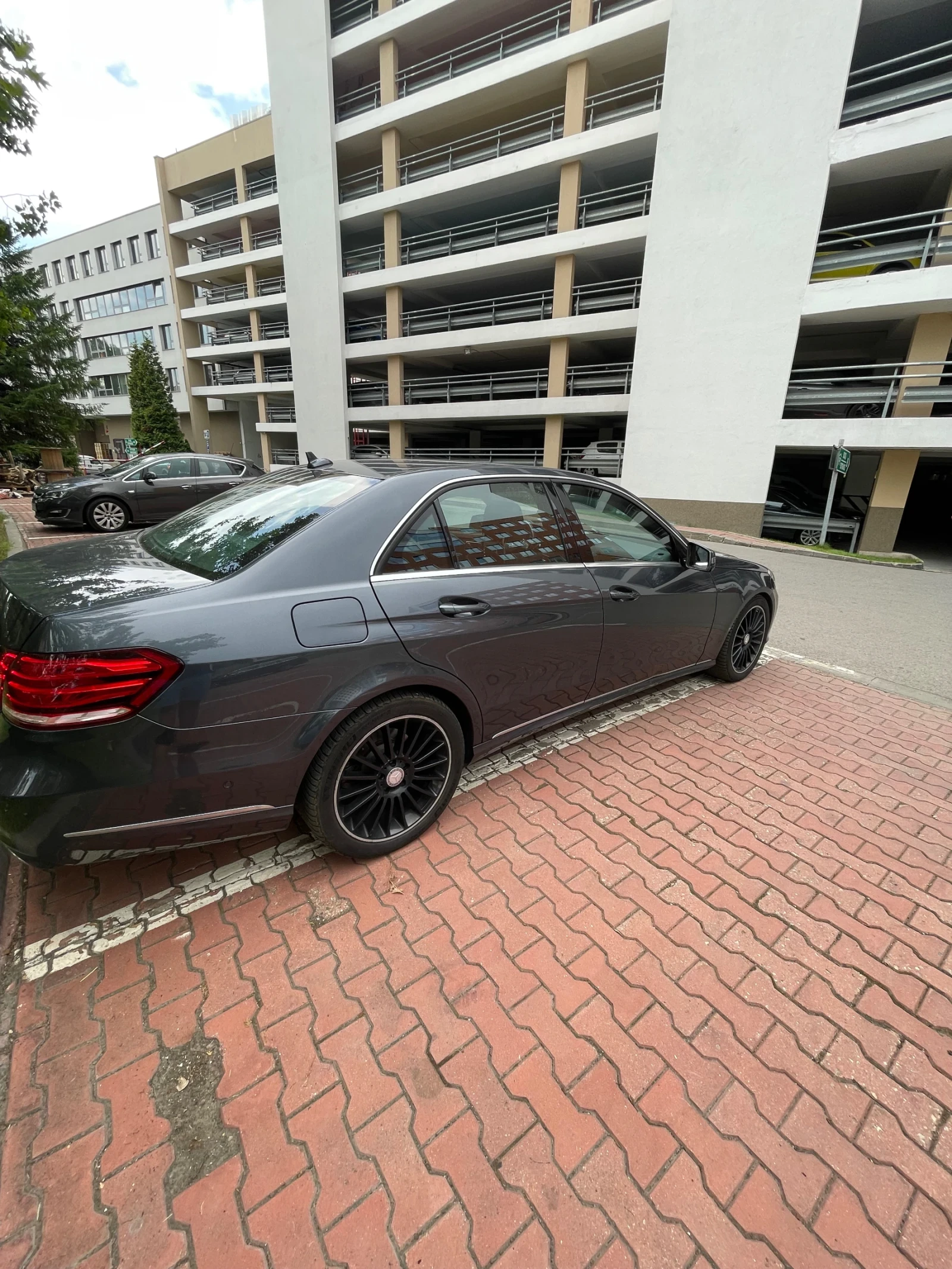 Mercedes-Benz E 220 Mercedes Benz w212 E220  | Mobile.bg � ����������� 3