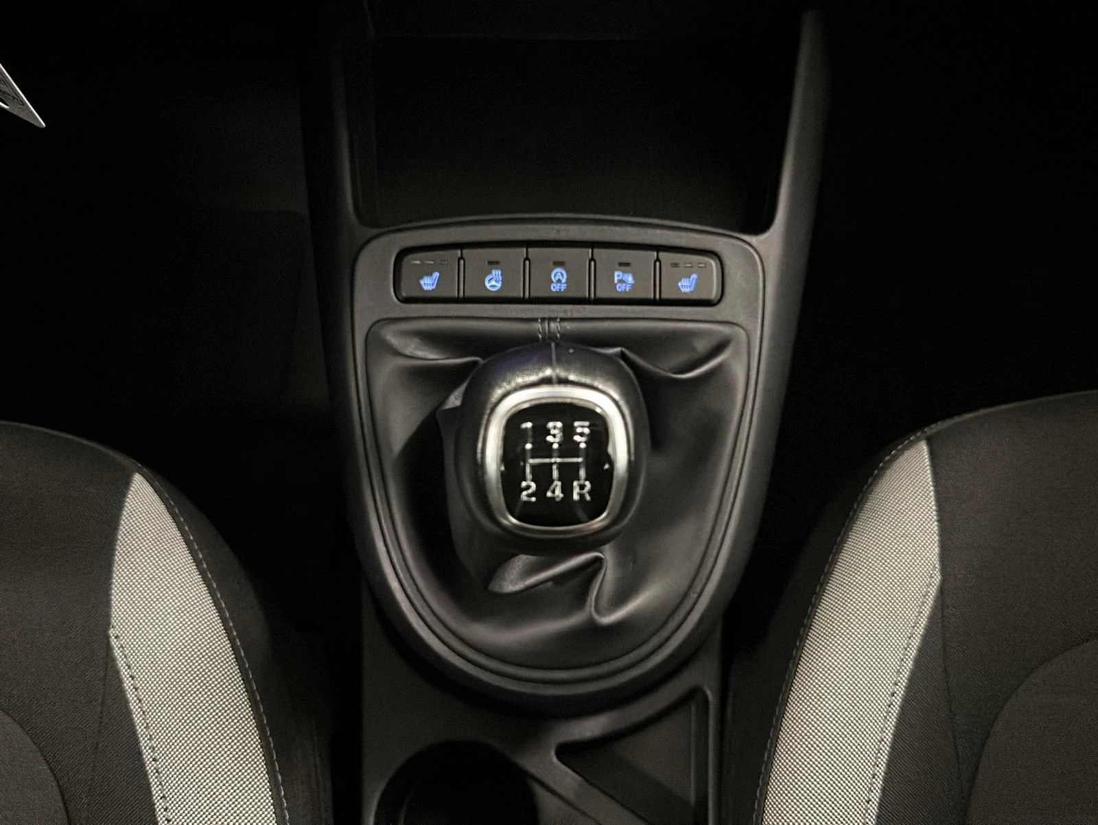 Hyundai I10 1.0 Trend NAVI| L&S-HZG| CARPLAY| KAMERA| SPUR | Mobile.bg   13