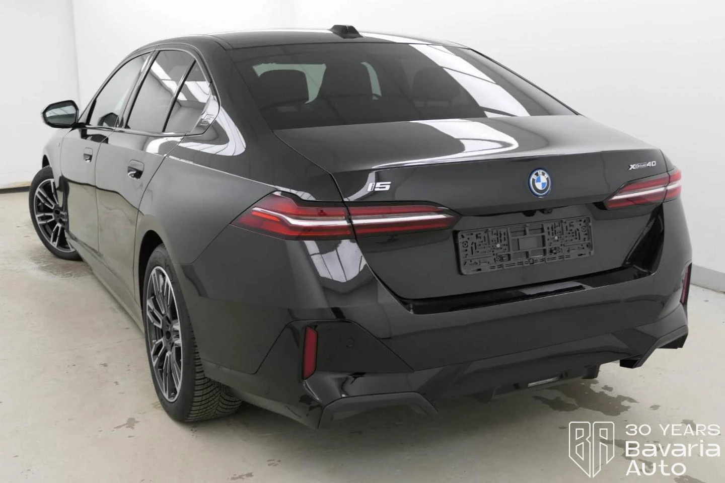 BMW i5 40 xDrive M Sport  Paket | Mobile.bg   2