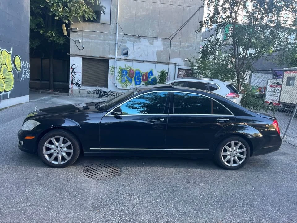 Mercedes-Benz S 550 4MATIC * * CARFAX * * АВТО КРЕДИТ * *  - изображение 2