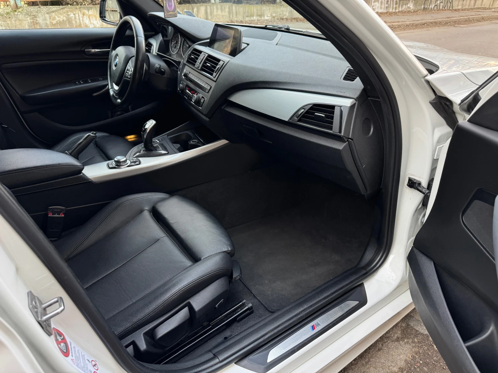 BMW 125 d* * * M Performance* * * 8ZF* * * KOJA* * * RECAR, снимка 8 - Автомобили и джипове - 52891240