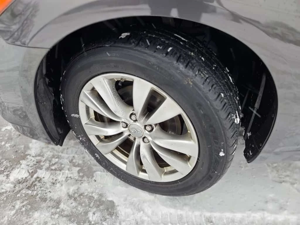 Infiniti M * X * CARFAX * ���� �� �� | Mobile.bg � ����������� 10