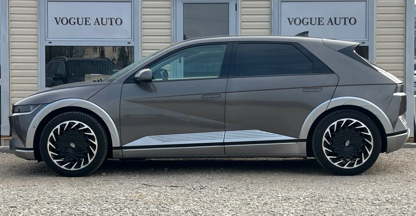 Hyundai Ioniq 5 * UNIQ* 72.6KW* ПАНОРАМА*  - изображение 5