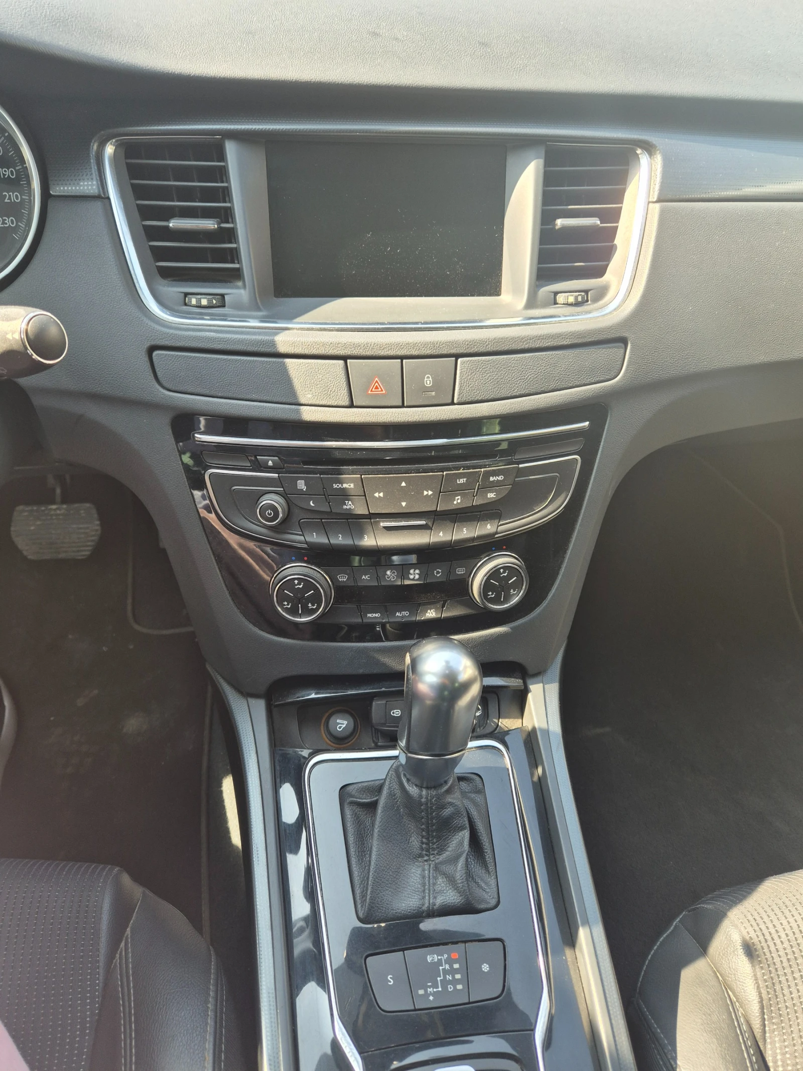 Peugeot 508 2.0 HDi Allure, снимка 9 - Автомобили и джипове - 53894158