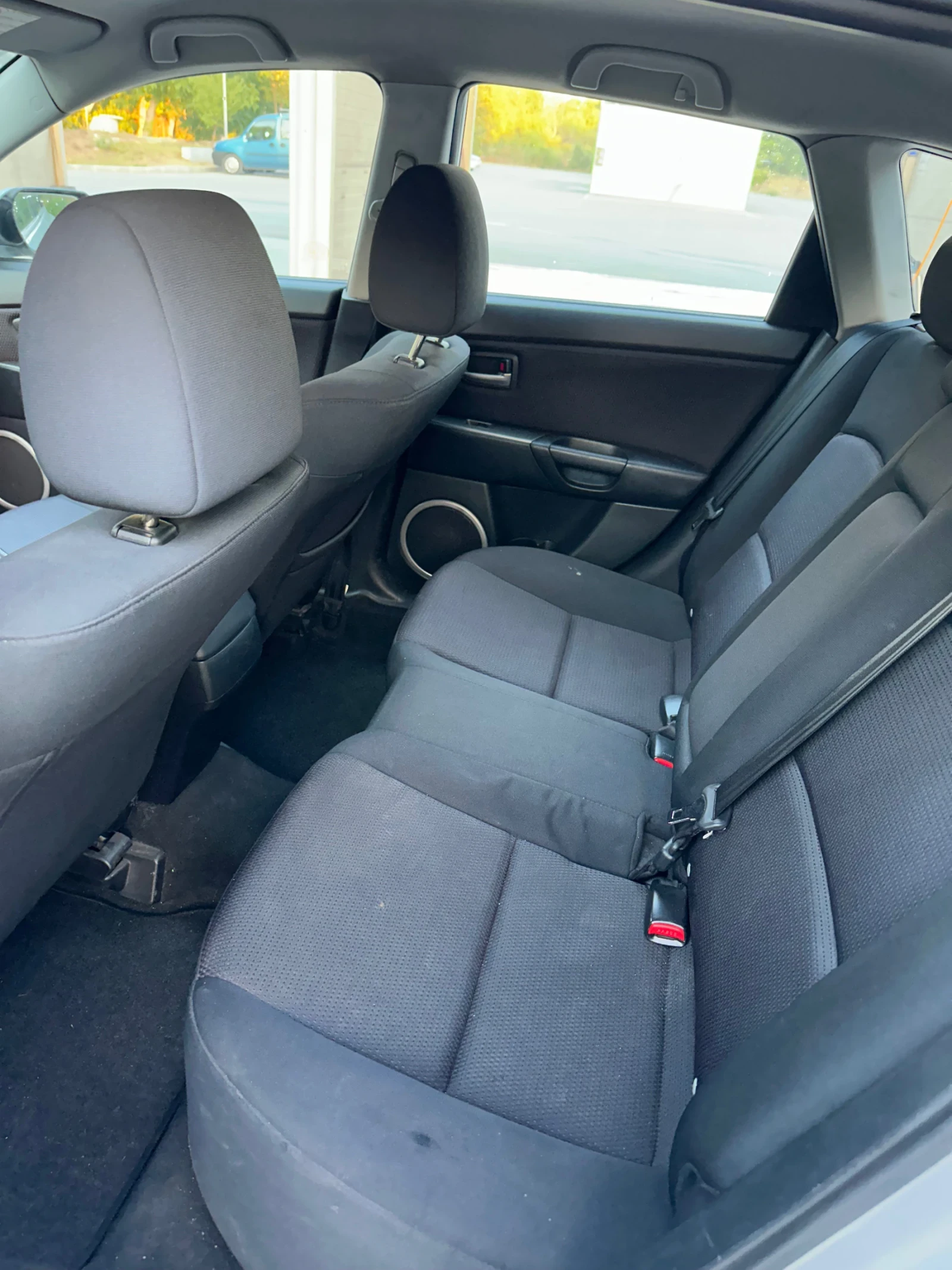 Mazda 3, снимка 12 - Автомобили и джипове - 53972569