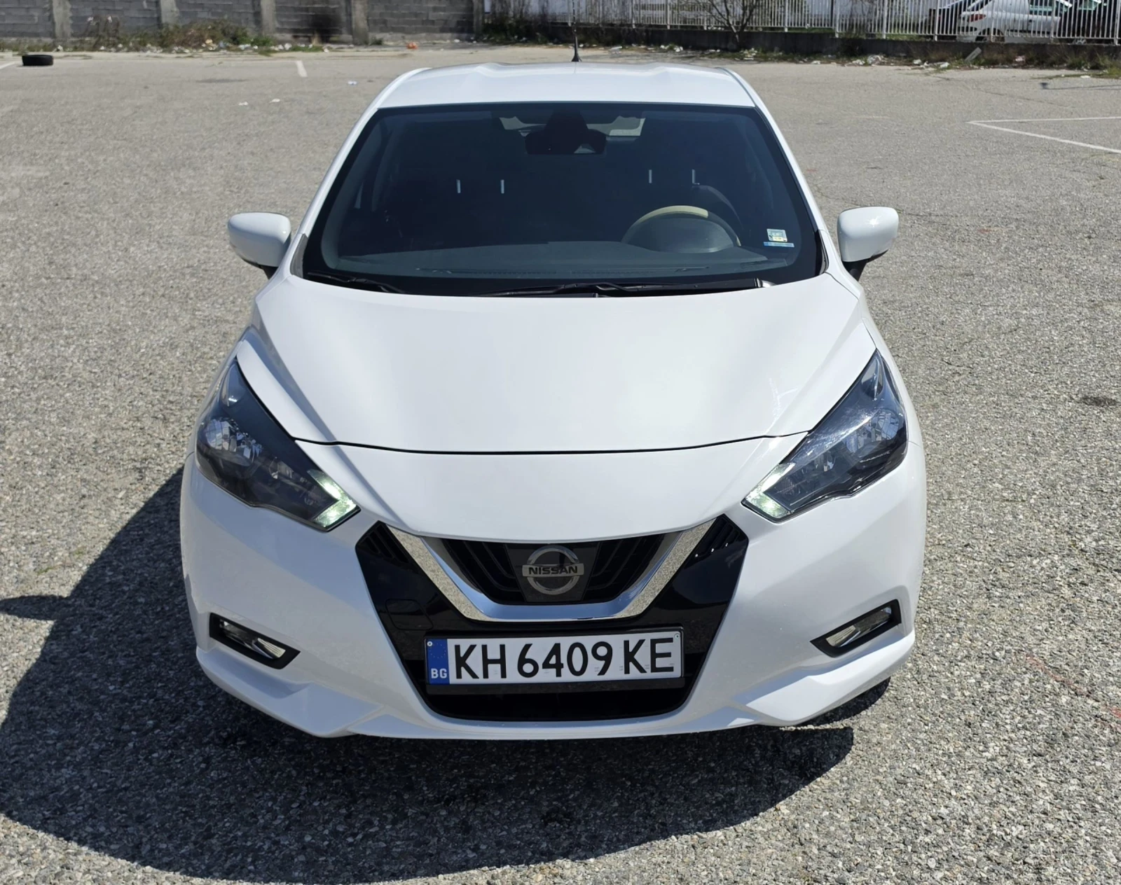 Nissan Micra 1.0 Edishan TOP Nova, снимка 4 - Автомобили и джипове - 54178373