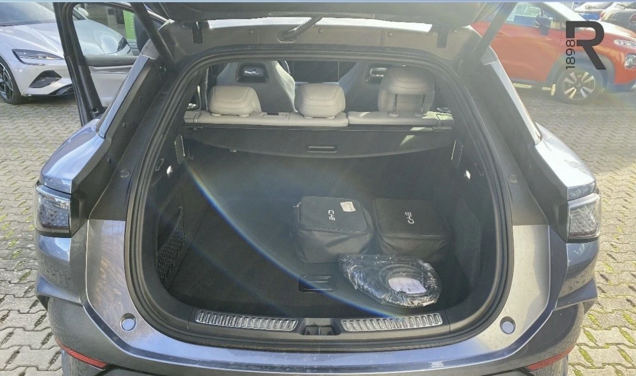 BYD Sealion 7 82.5 kWh 313 кс 6000 км, снимка 6 - Автомобили и джипове - 54179211