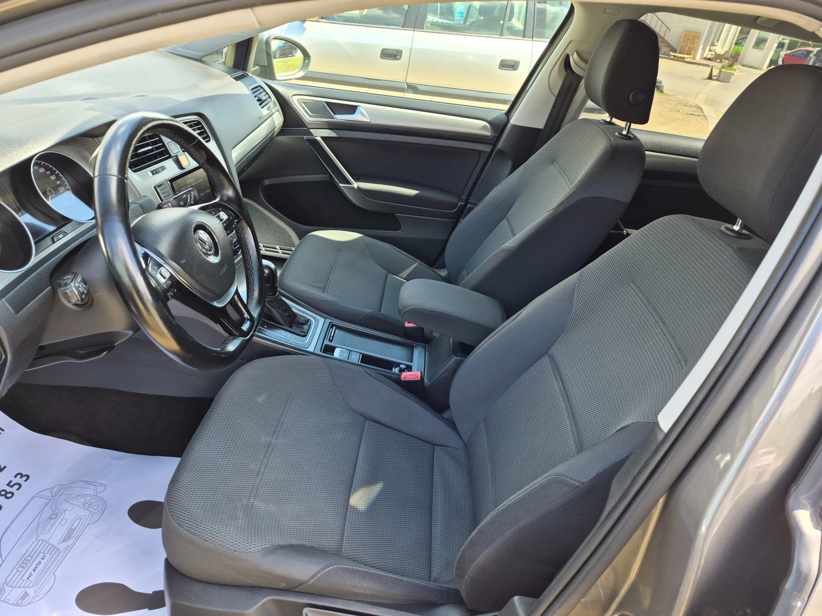 VW Golf Variant 1.6D АВТОМАТ, снимка 11 - Автомобили и джипове - 54198368