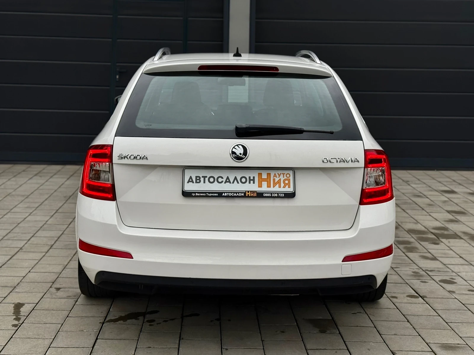 Skoda Octavia 2.0TDI * Keyless* LaneAssist* Navi*  | Mobile.bg � ����������� 5
