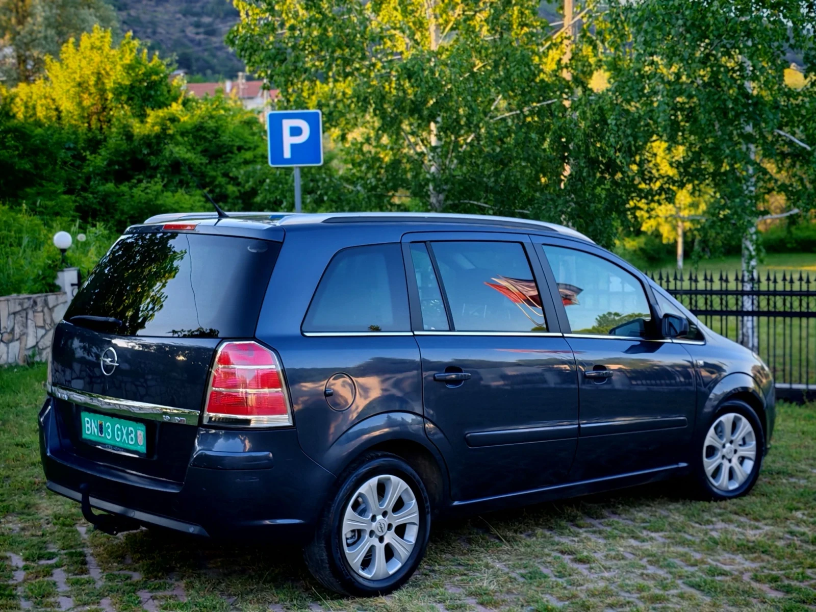 Opel Zafira 1.9CDTI(150)* АВТОМАТИК* COSMO-EDITION* НОВ ВНОС* , снимка 7 - Автомобили и джипове - 54692241