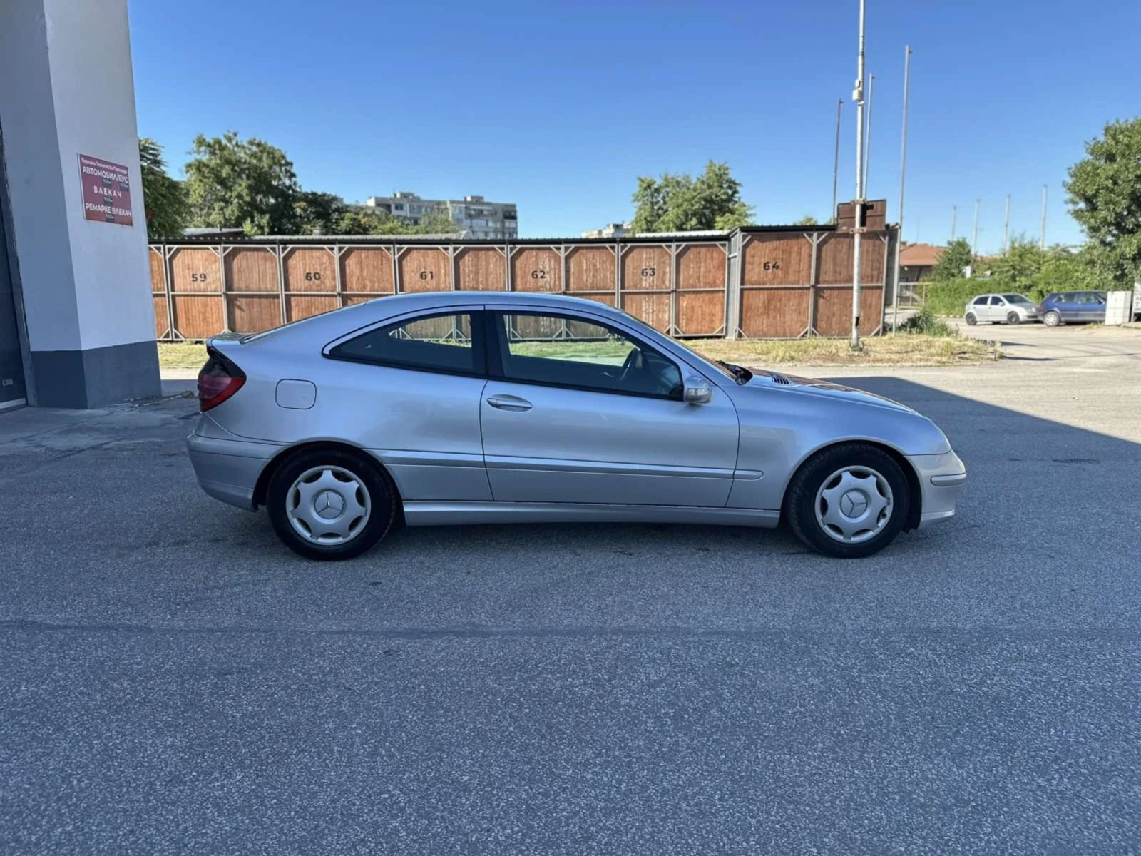 Mercedes-Benz C 220 CDI* Климатроник , снимка 3 - Автомобили и джипове - 54932655