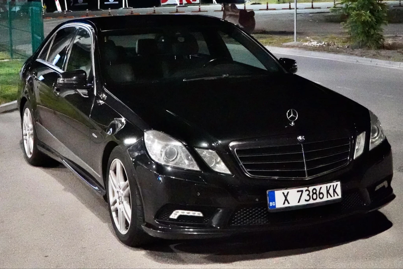 Mercedes-Benz E 250 AMG LINE, снимка 5 - Автомобили и джипове - 55009681