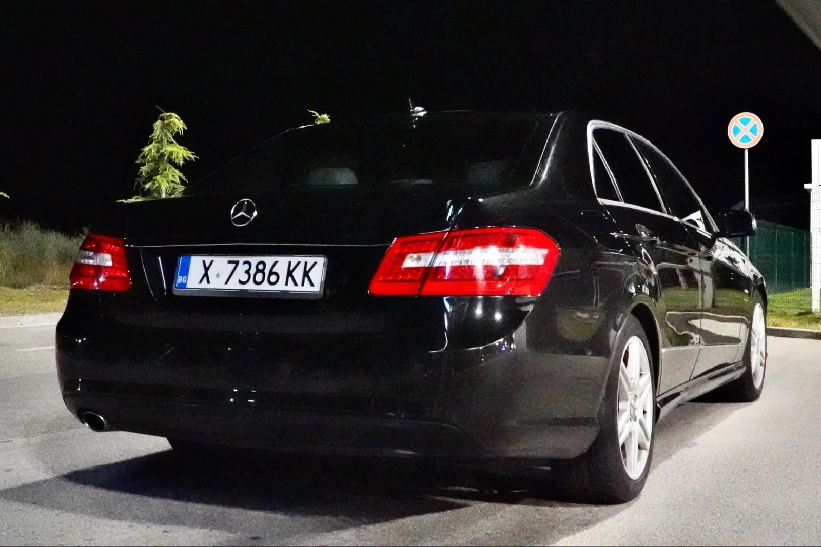 Mercedes-Benz E 250 AMG LINE, снимка 7 - Автомобили и джипове - 55009681