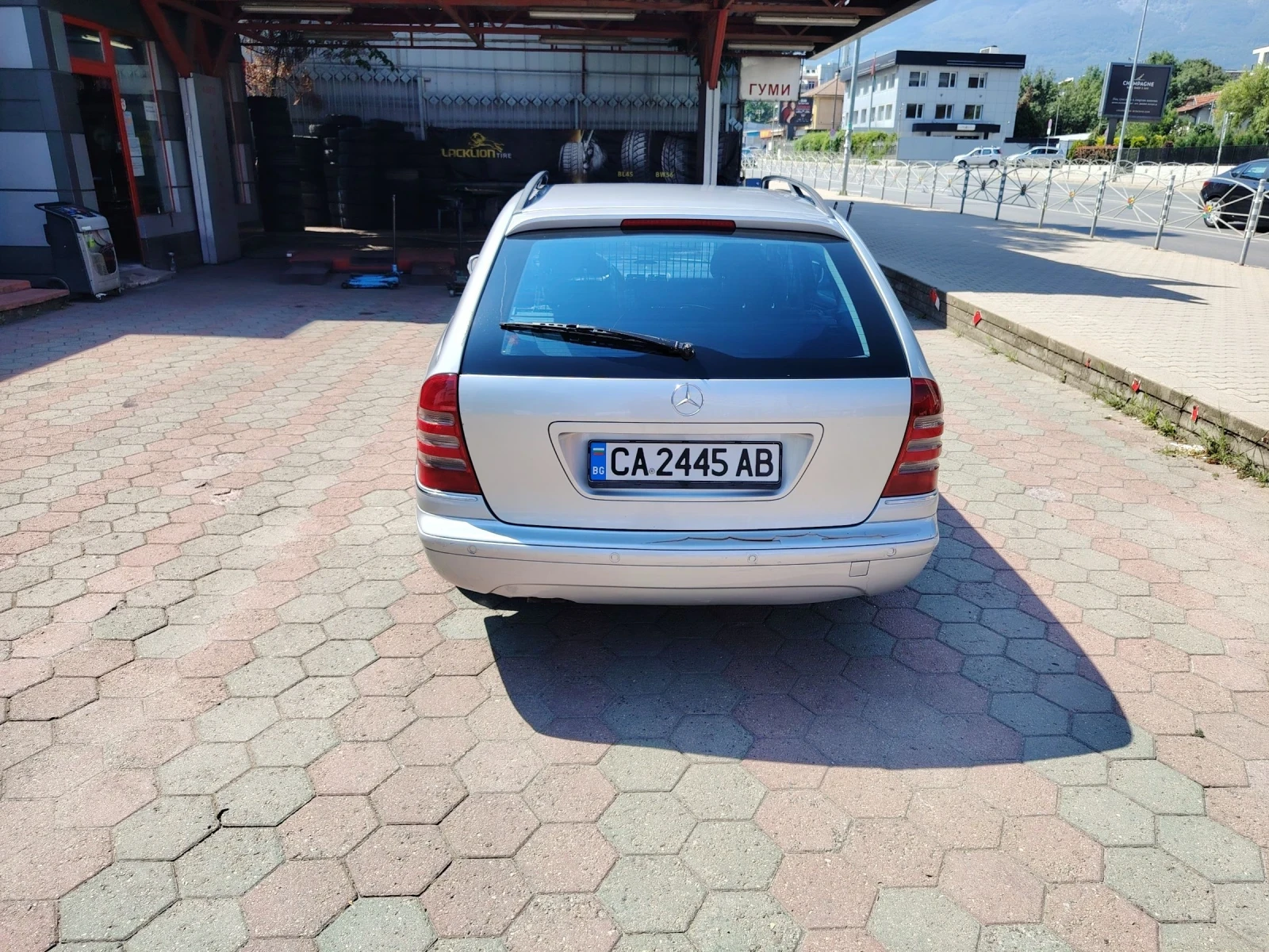 Mercedes-Benz C 320 4 Matic, снимка 2 - Автомобили и джипове - 55353628