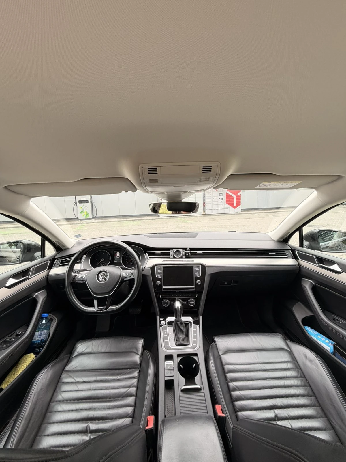 VW Passat 2.0TDI Highline, снимка 7 - Автомобили и джипове - 55512669