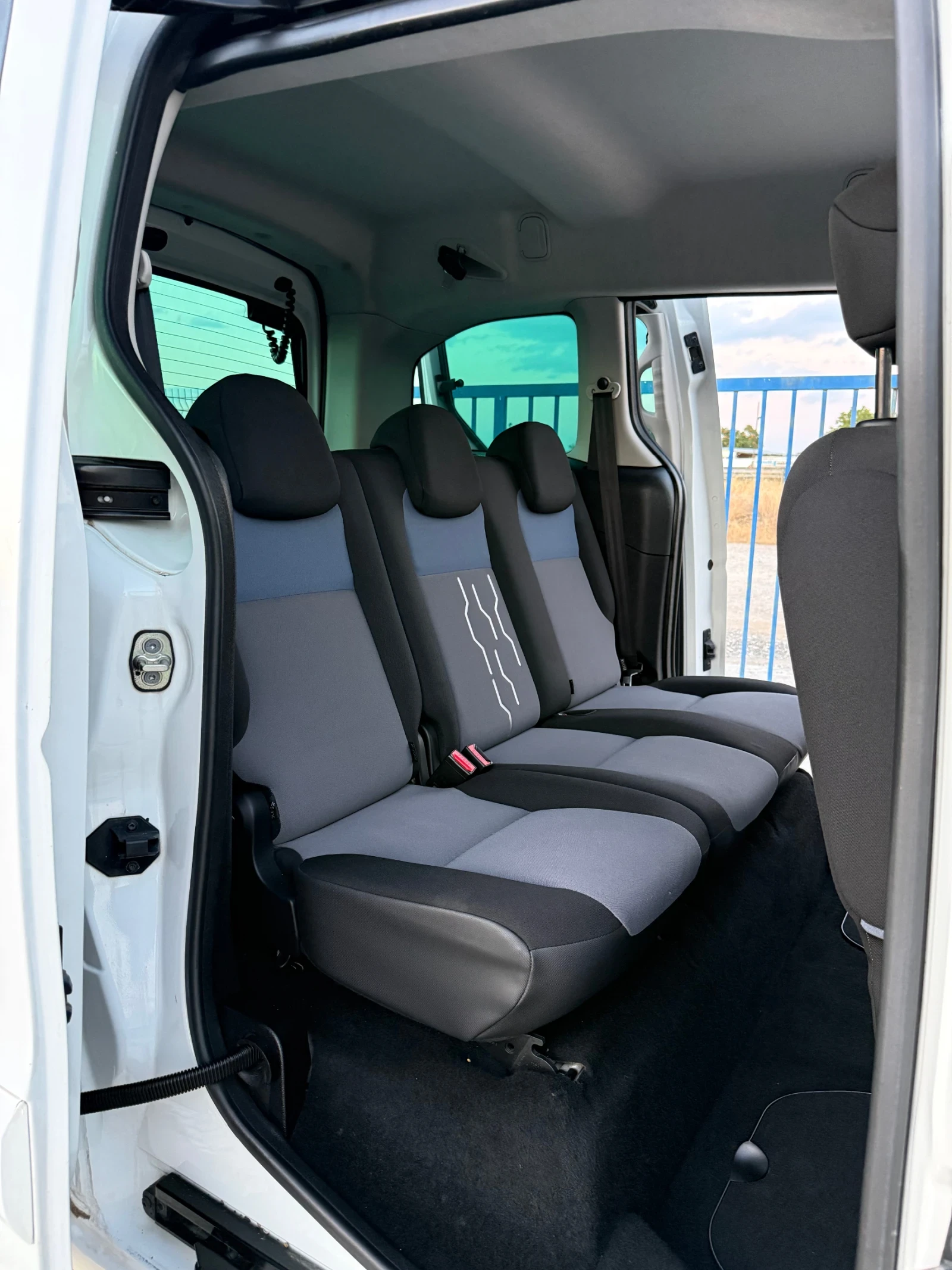 Peugeot Partner  Tepee 1.6 BHDi, снимка 13 - Автомобили и джипове - 55853257