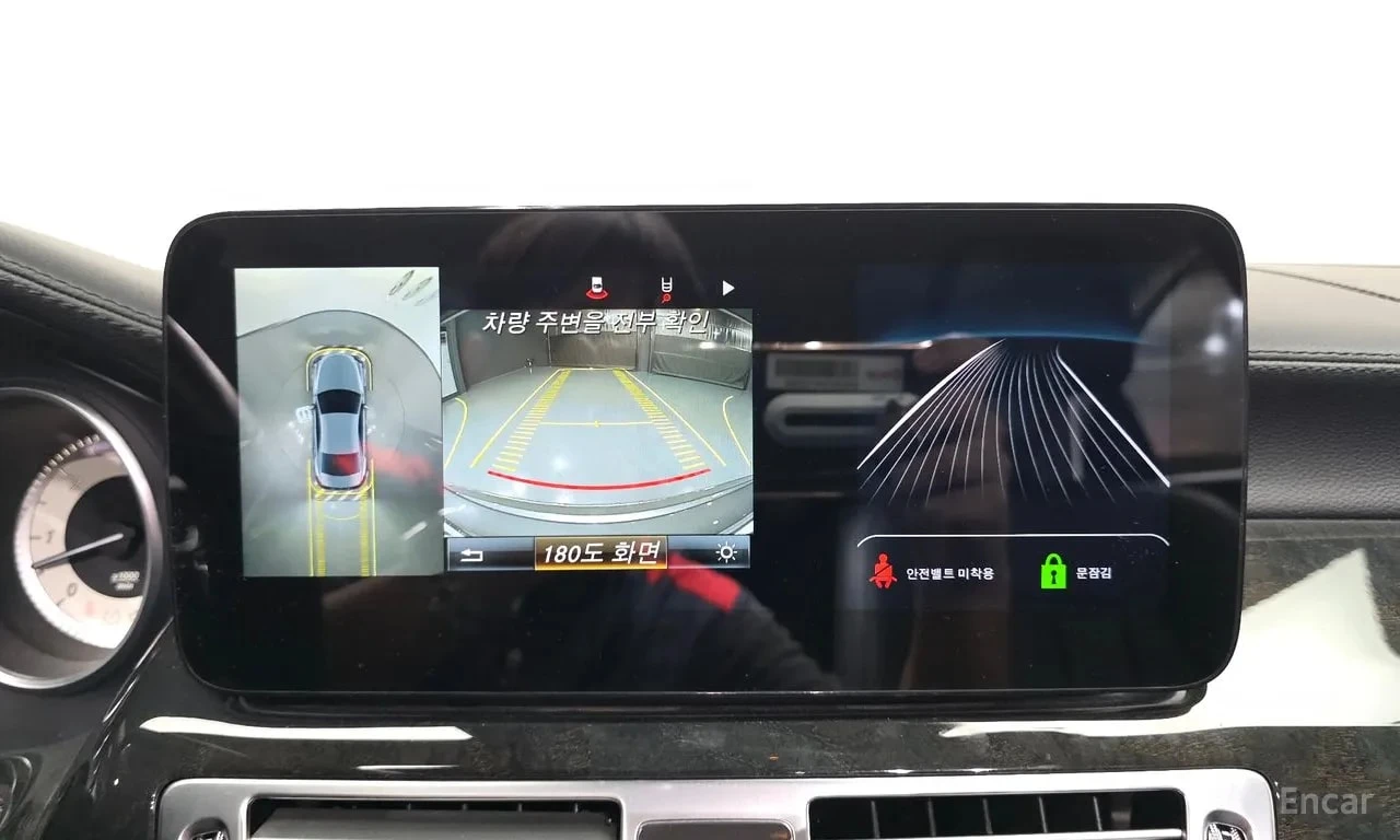 Mercedes-Benz CLS 350 d 4MATIC/ПОДГРЕВ/ОБДУХ/ПАНОРАМА/ПАМЕТ/, снимка 15 - Автомобили и джипове - 56102987