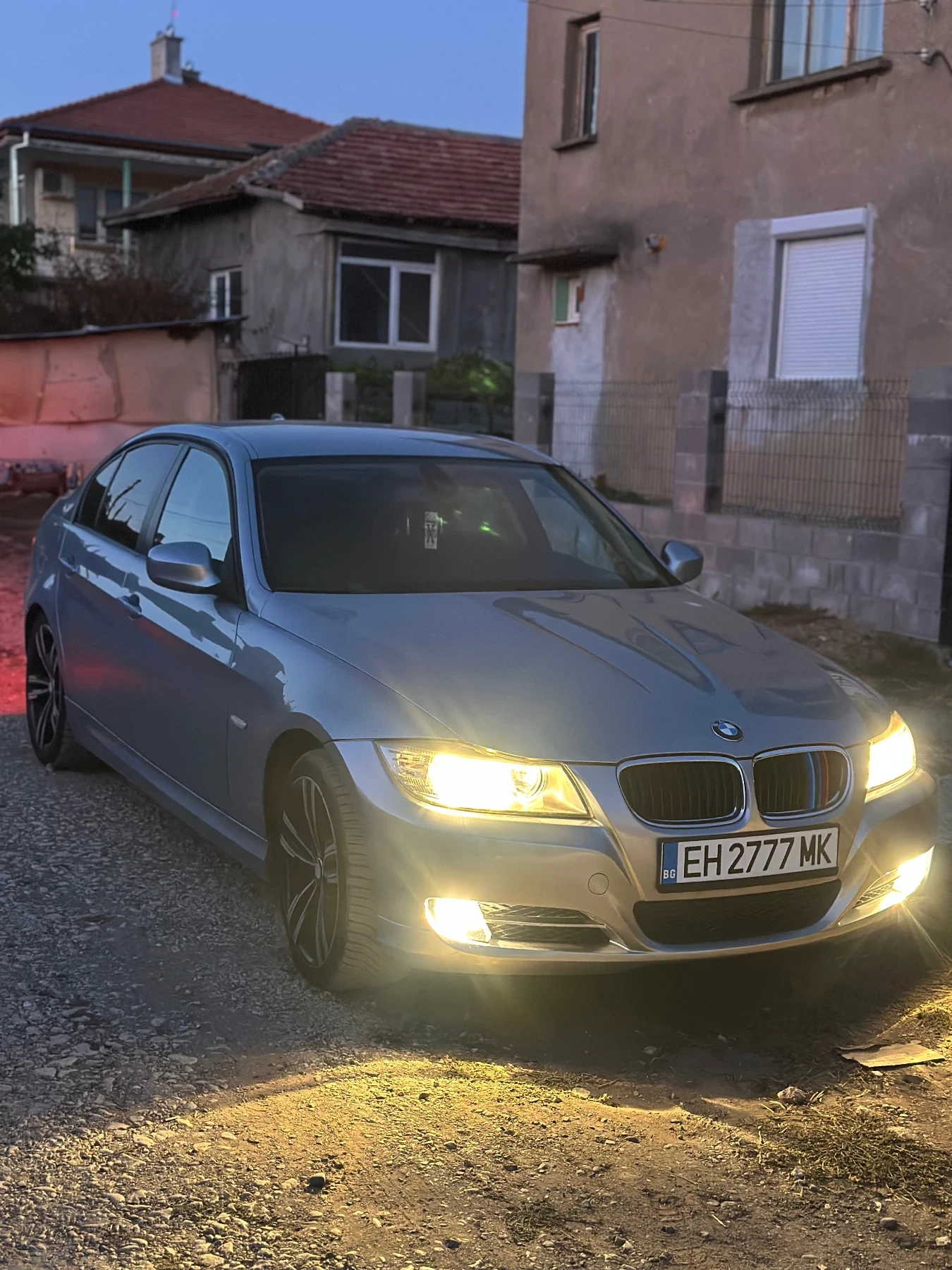 BMW 320