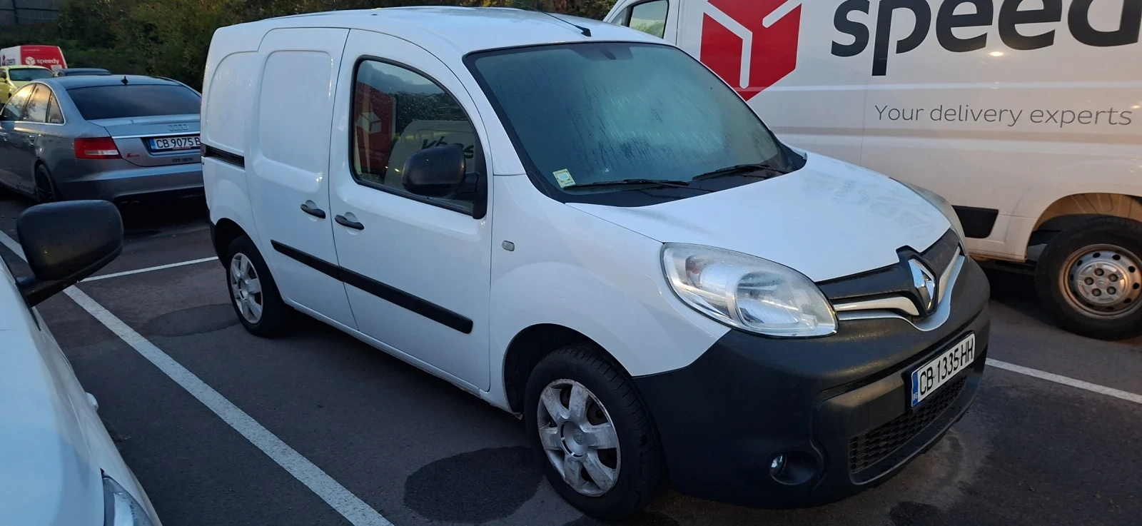 Renault Kangoo Средна база