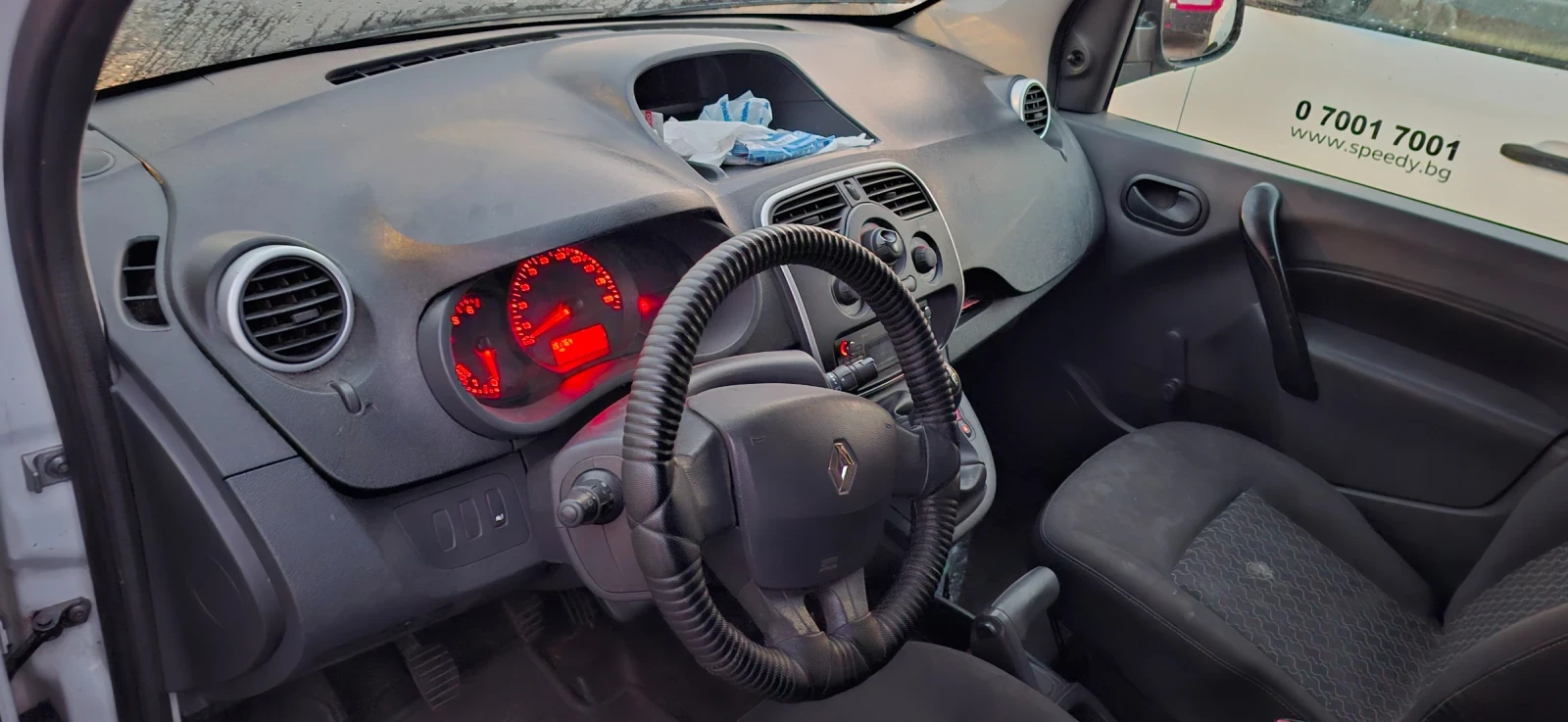 Renault Kangoo Средна база, снимка 6 - Автомобили и джипове - 56604657