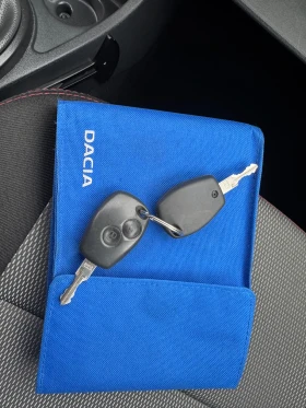 Dacia Duster 1.5DCI 4x4 - 6300 € / 12321.73 лв. - 30187481 12