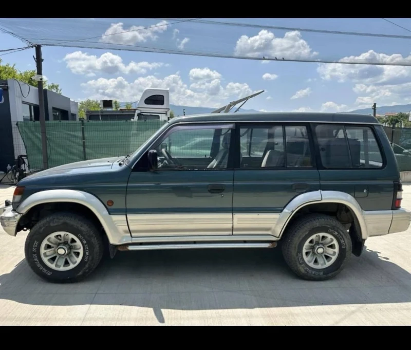 Mitsubishi Pajero Джипа е вече СО. Обслужен, качваш се и караш. , снимка 4 - Автомобили и джипове - 52418040