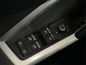 Audi Q3 4 MATIC * АвтоКредит(ЦЕНА ДО БГ), снимка 11 - Автомобили и джипове - 53714494