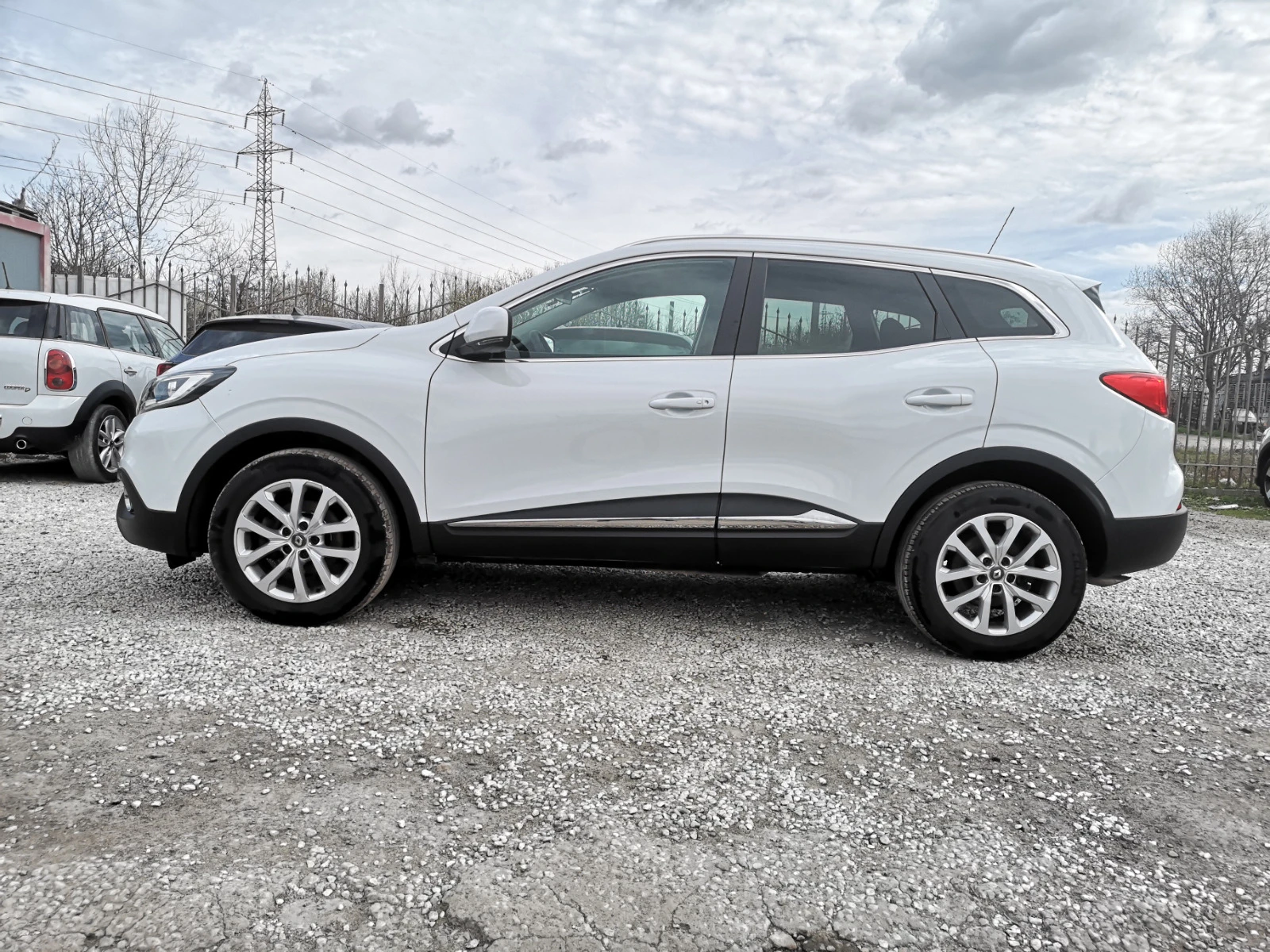 Renault Kadjar 1.5 DCI, АВТОМАТ, ЕВРО-6В - изображение 4