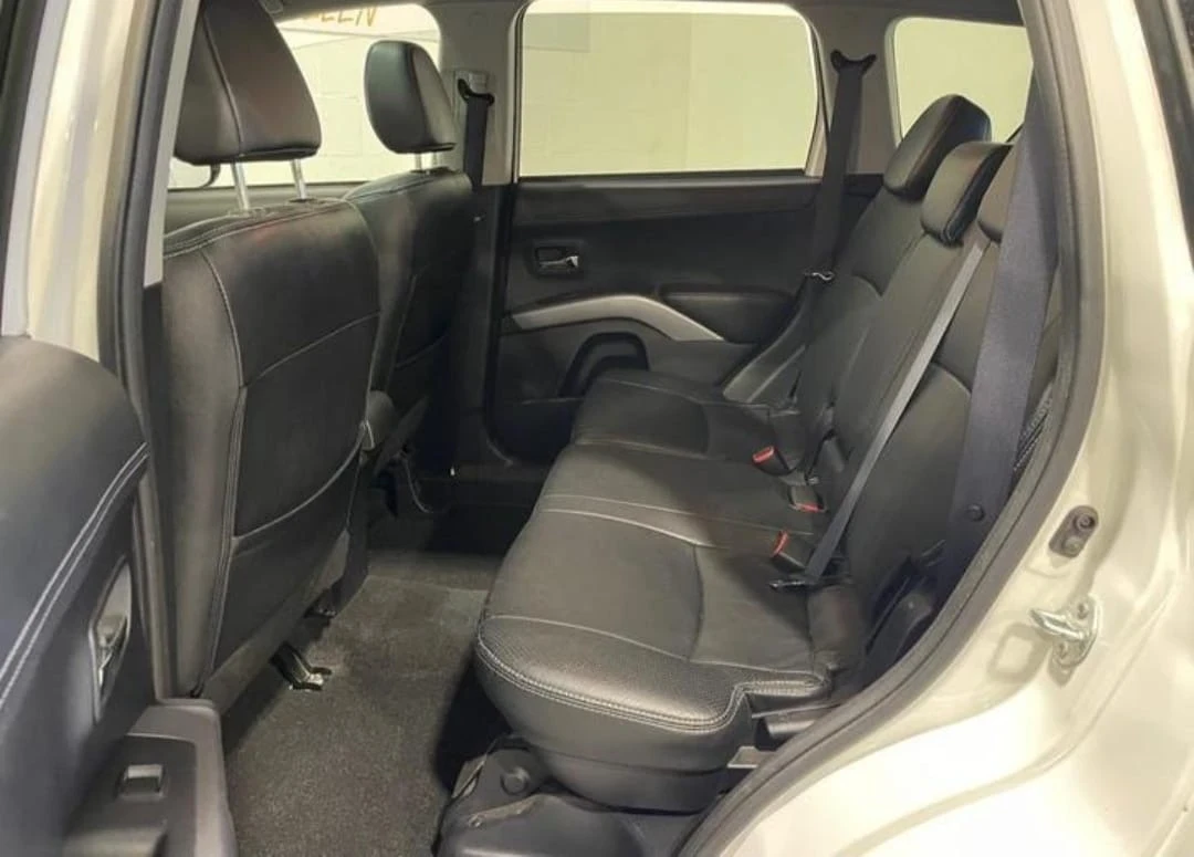 Mitsubishi Outlander  - изображение 8