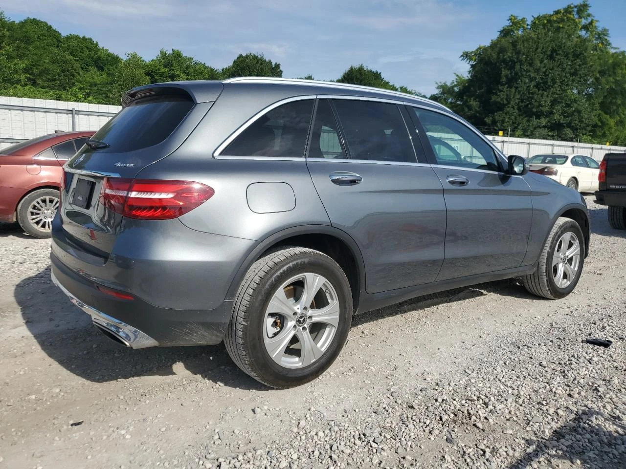Mercedes-Benz GLC 300 4MATIC/BURMESTER/ВИДЕО НА МОТОРА - изображение 4