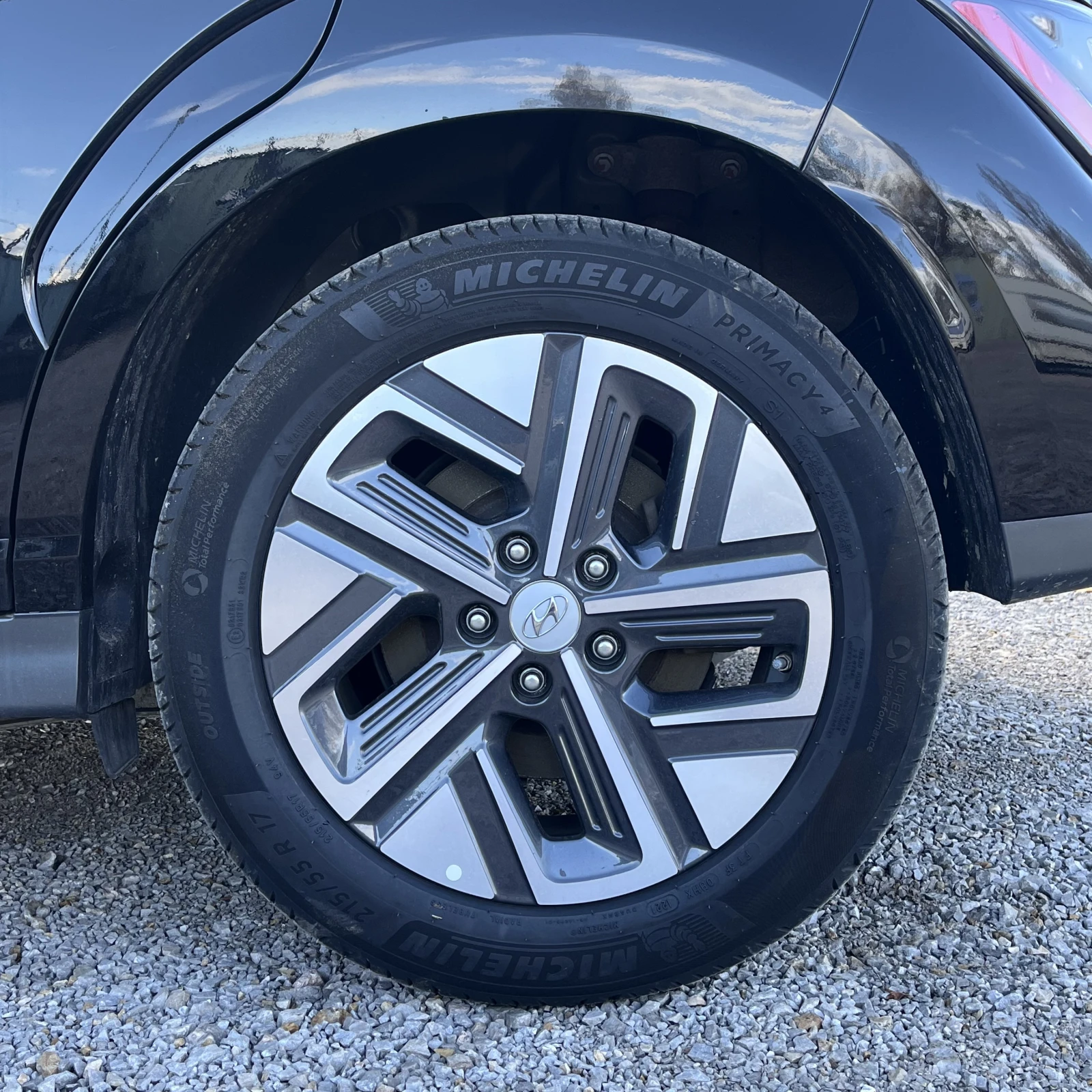 Hyundai Kona 64kWh Facelift, снимка 12 - Автомобили и джипове - 54102814