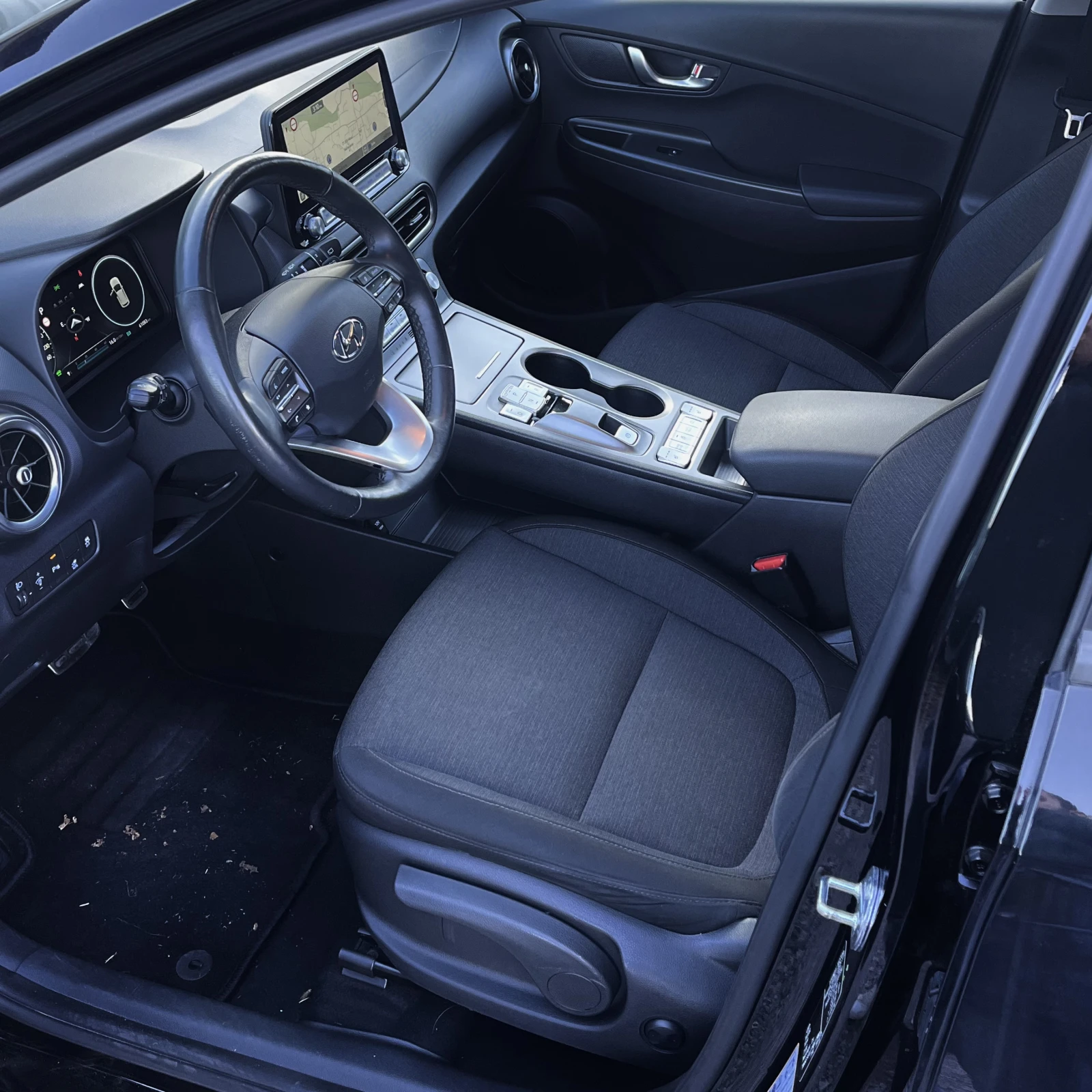 Hyundai Kona 64kWh Facelift, снимка 7 - Автомобили и джипове - 54102814