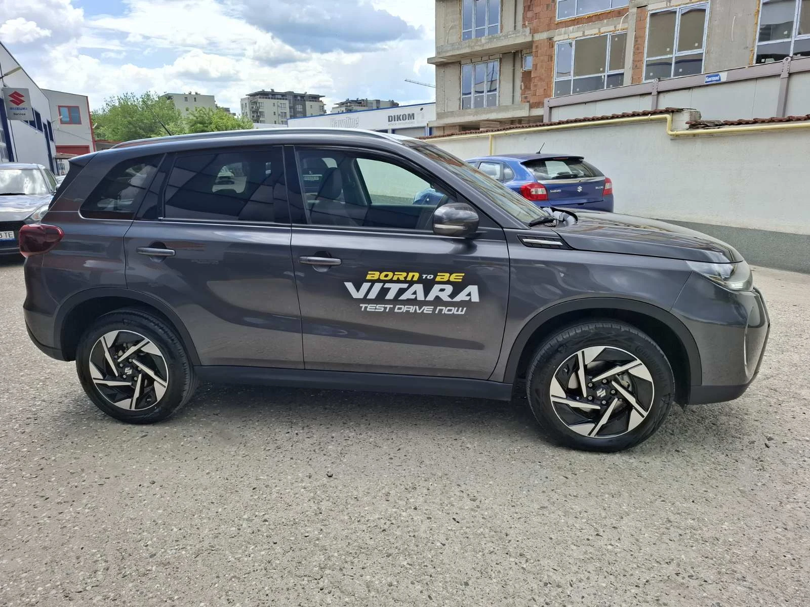 Suzuki Vitara GLX Hybrid 4WD, снимка 3 - Автомобили и джипове - 54631441