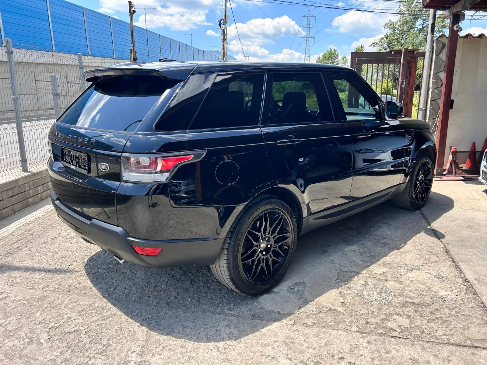Land Rover Range Rover Sport 3.0TDV6 HSE, снимка 4 - Автомобили и джипове - 54968098