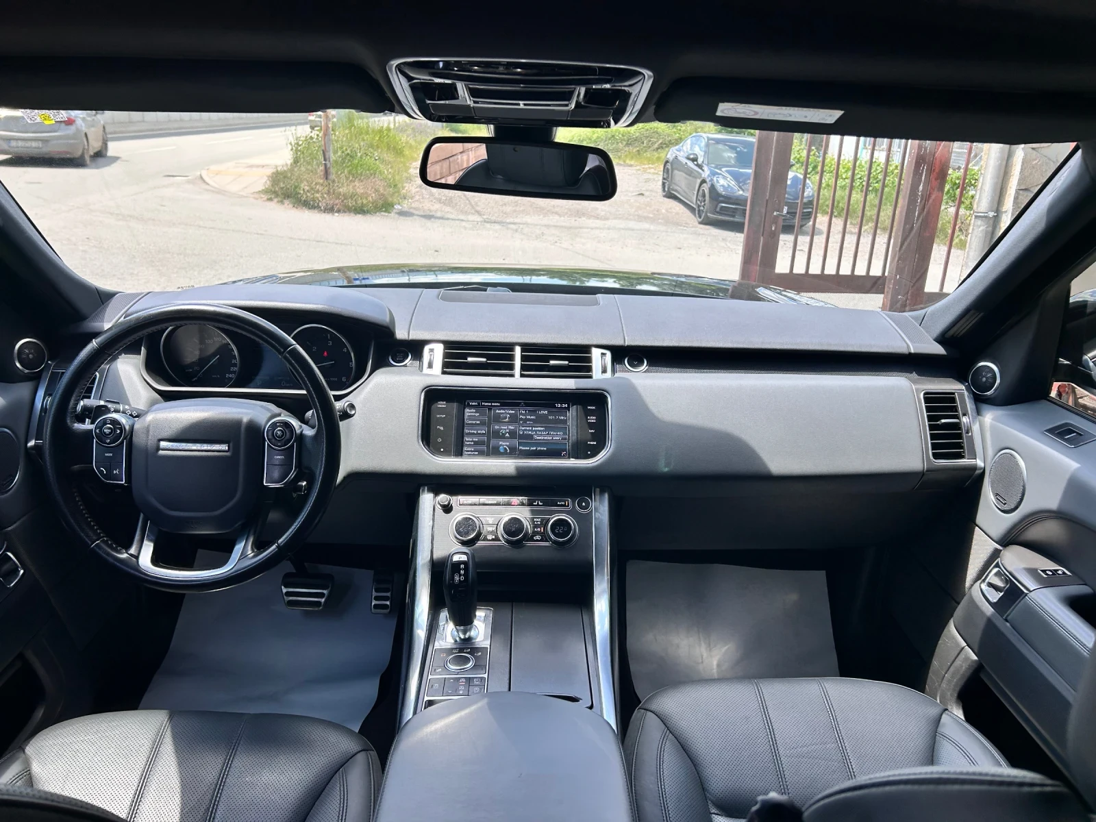 Land Rover Range Rover Sport 3.0TDV6 HSE, снимка 8 - Автомобили и джипове - 54968098
