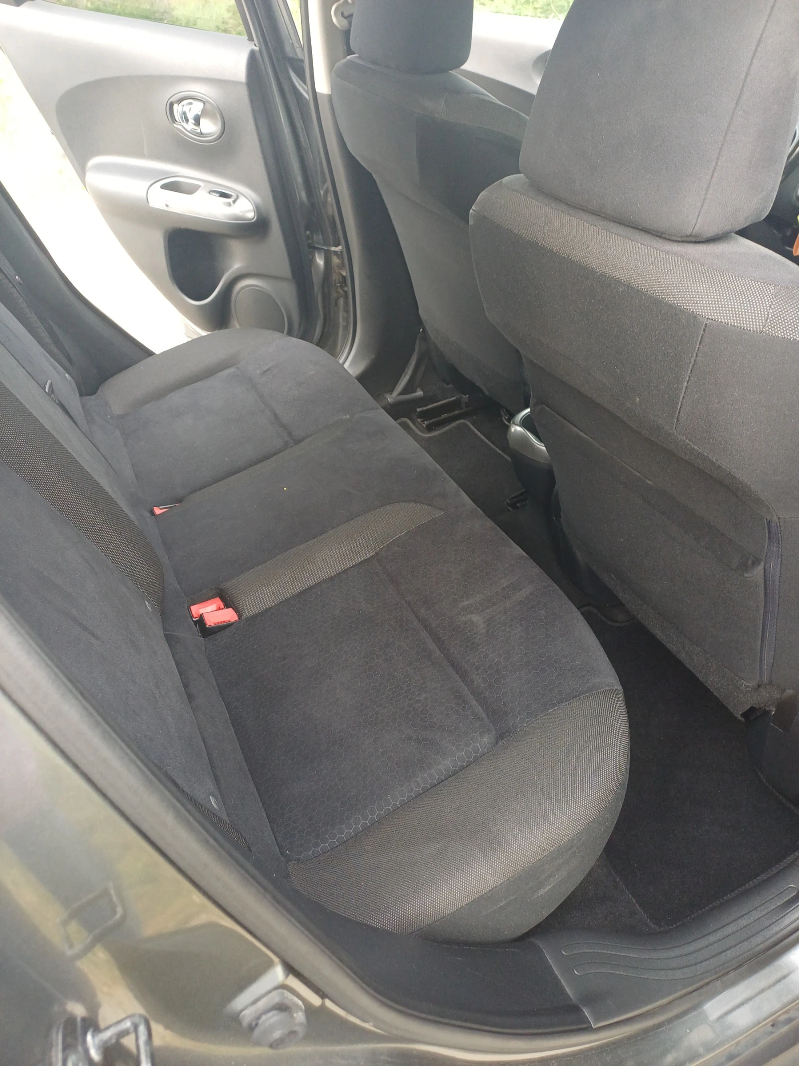 Nissan Juke, снимка 8 - Автомобили и джипове - 55140928