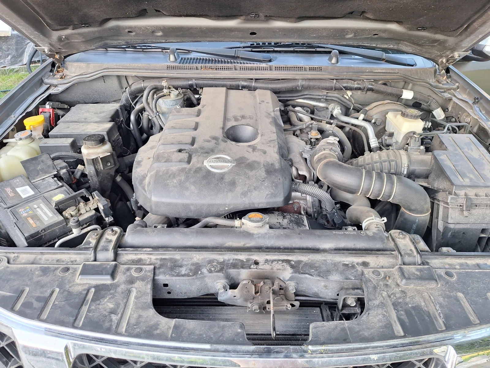 Nissan Navara 2.5 FULL, снимка 13 - Автомобили и джипове - 55304294