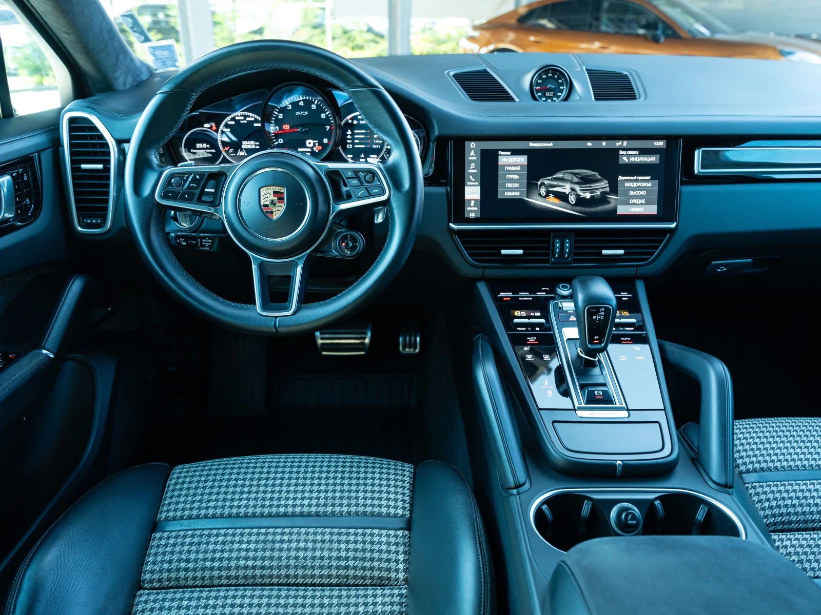 Porsche Cayenne GTS Coupe, снимка 7 - Автомобили и джипове - 55357181