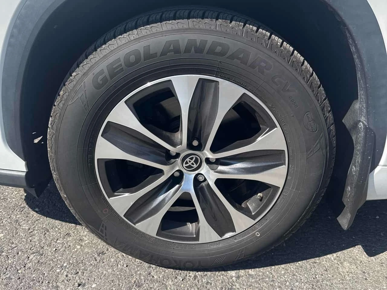 Toyota Highlander * XLE * CARFAX * ОПЦИЯ ЗА ФИНАНСИРАНЕ, снимка 15 - Автомобили и джипове - 55631823