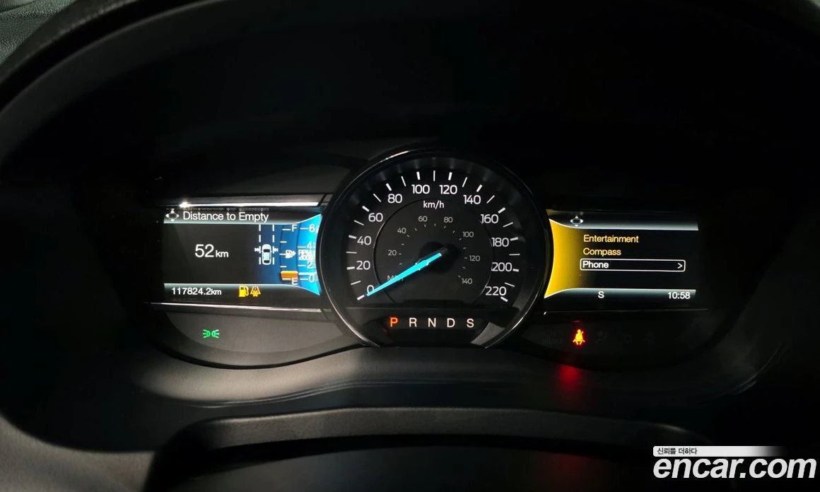 Ford Explorer 2.3 Limited 4WD 5th, снимка 8 - Автомобили и джипове - 55907650