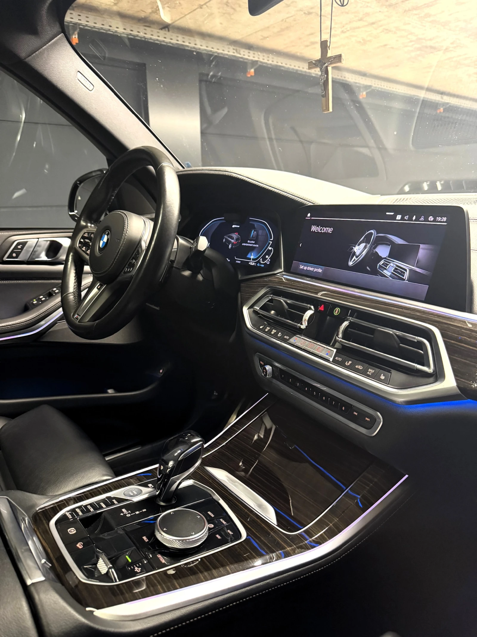 BMW X5 45e xDrive M Sport Pro/Laser/ ВЪЗДУХ, снимка 11 - Автомобили и джипове - 56047725